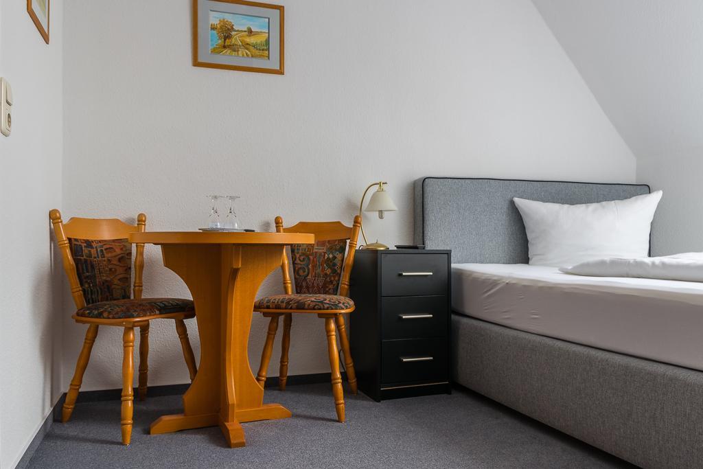Gasthof 'Zum Reifberg' Ilmenau Exteriör bild